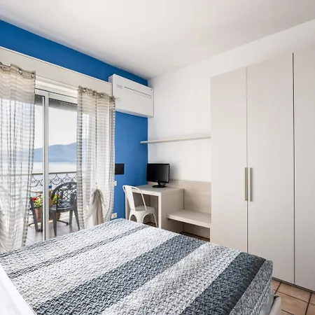 Appartamento Bilocale 5 With Balcony Or Terrace *